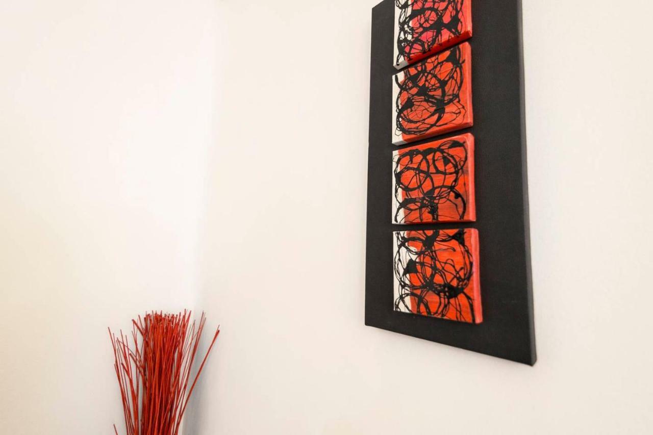 Home & Private Terrace Wifi + Aircon Madri Exterior foto