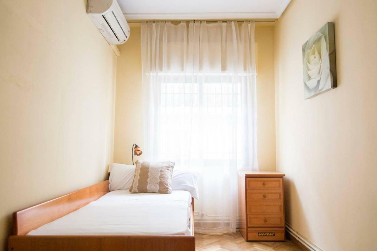 Home & Private Terrace Wifi + Aircon Madri Exterior foto